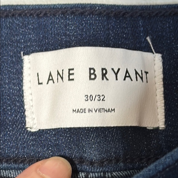 Lane Bryant Jeans Blue Dark‎ Wash Straight Leg Pull On in Size 30/32  NWT - Picture 13 of 13
